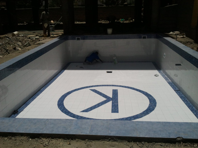Krishna Group apartment pool: excavating, draining and building on a waterlogged site